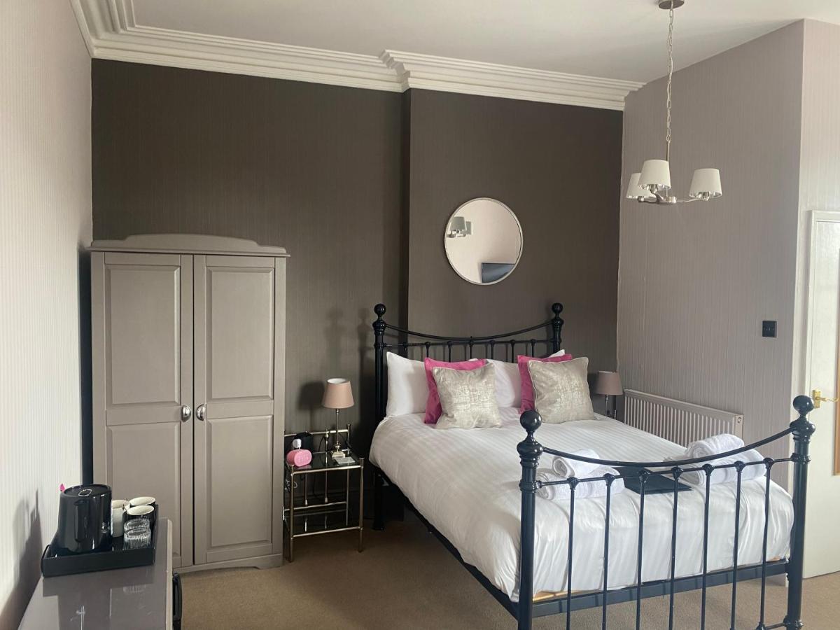 The Rosewood Torquay Hotel ภายนอก รูปภาพ